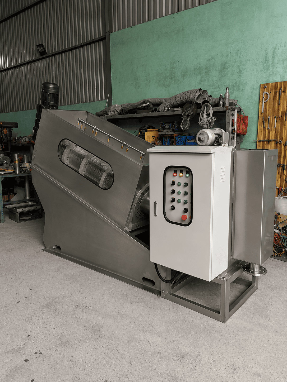 Ưu Nhược Điểm Máy Ép Bùn Trục Vít